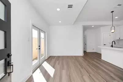 8106 Locksley Street, Houston, TX 77078 - Photo 8