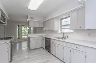 4219 Tuscarora St, Pasadena, TX 77504 - Photo 10