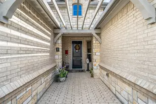 5634 Fountain Villas Wy, Conroe, TX 77304 - Photo 4