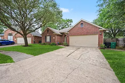 1311 Coppercrest Drive, Spring, TX 77386 - Photo 4