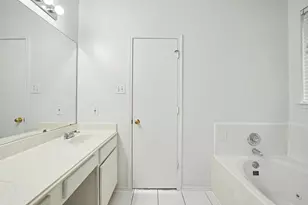 1311 Coppercrest Dr, Spring, TX 77386 - Photo 24