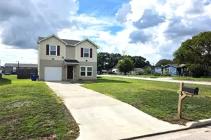 2009 6th St, Hempstead, TX 77445 - Photo 2