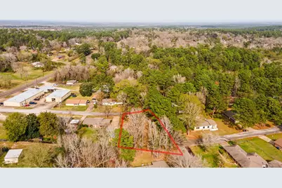 2206 Easley Circle, Huntsville, TX 77320 - Photo 2