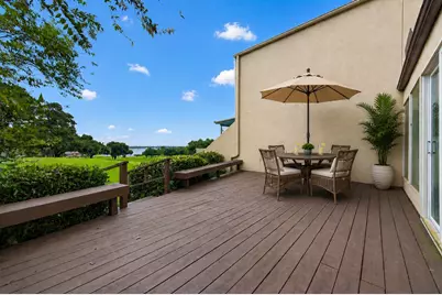 21 April Hill, Conroe, TX 77356 - Photo 2