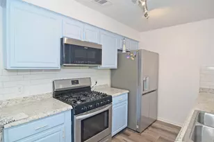 1716 Dolphin Dr, Seabrook, TX 77586 - Photo 6