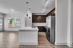 10513 Chesterfield Dr, Houston, TX 77051 - Photo 12