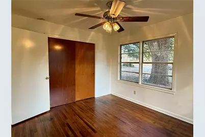 219 Moore Street, Navasota, TX 77868 - Photo 8