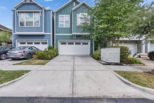 520 Peden St, Houston, TX 77006 - Photo 1