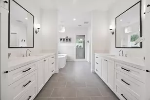 2030 Quenby St, Houston, TX 77005 - Photo 22