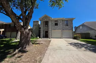 4435 Girl Scout Ln, Friendswood, TX 77546 - Photo 1