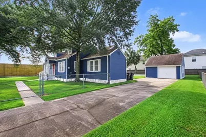 801 Woodcrest Drive, Houston, TX 77018 - Photo 2