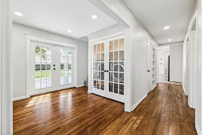801 Woodcrest Drive, Houston, TX 77018 - Photo 14