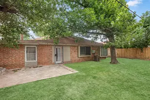 11303 Wilkenberg Dr, Houston, TX 77066 - Photo 14