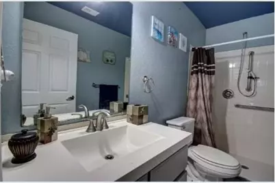 641 4th Street, Dickinson, TX 77539 - Photo 20