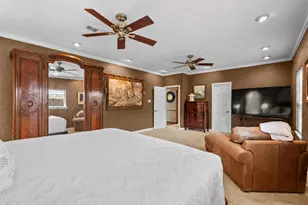 5702 Boyce Springs Dr, Houston, TX 77066 - Photo 14
