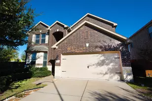 17422 Aldenwilds Ln, Richmond, TX 77407 - Photo 2