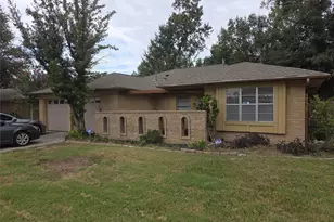 5926 Black Maple Ln, Houston, TX 77088 - Photo 1
