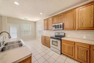 18106 Linden Forest Ln, Katy, TX 77449 - Photo 14
