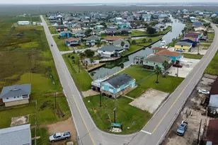 1503 Blue Water Dr, Freeport, TX 77541 - Photo 48