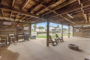 1503 Blue Water Dr, Freeport, TX 77541 - Photo 24