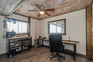 1503 Blue Water Dr, Freeport, TX 77541 - Photo 38