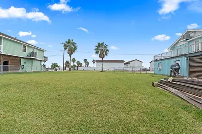 1503 Blue Water Drive, Freeport, TX 77541 - Photo 30