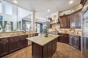2504 Baywater Canyon Dr, Pearland, TX 77584 - Photo 10