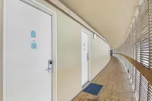 5220 Seawall Blvd, Galveston, TX 77551 - Photo 2