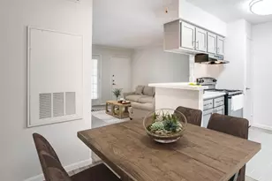 11810 Hammond Dr, Houston, TX 77065 - Photo 2