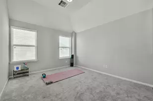 1906 Dry Willow Ln, Pearland, TX 77089 - Photo 20