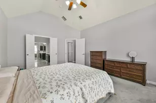 1906 Dry Willow Ln, Pearland, TX 77089 - Photo 14