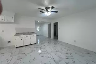 1704 Richardson Ln, Baytown, TX 77520 - Photo 10