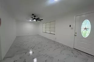 1704 Richardson Ln, Baytown, TX 77520 - Photo 6