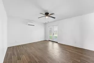 3211 Park Garden Dr, Houston, TX 77339 - Photo 20