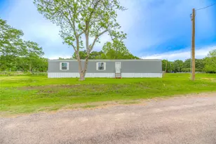 275 Adams Arcade, Livingston, TX 77351 - Photo 20