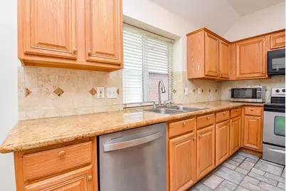 12335 Shadowvista Drive, Houston, TX 77082 - Photo 8