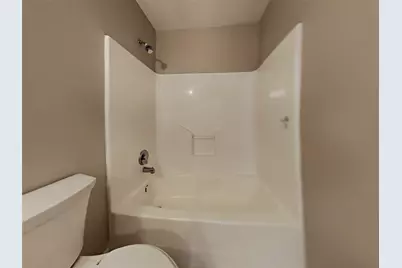 7318 Foxshadows Lane, Humble, TX 77338 - Photo 10