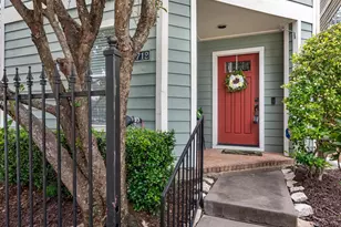 1712 Bevis St, Houston, TX 77008 - Photo 1
