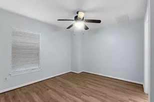 1712 Bevis St, Houston, TX 77008 - Photo 18