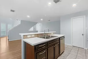 1712 Bevis St, Houston, TX 77008 - Photo 28