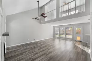 21651 Park Brook Dr, Katy, TX 77450 - Photo 2