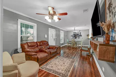 305 South 15th Street, West Columbia, TX 77486 - Photo 4