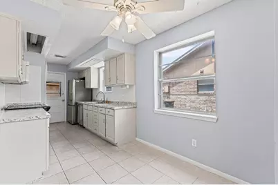 11914 Meadowtrail Lane, Meadows Place, TX 77477 - Photo 10