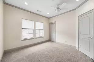 6304 Prague St, Houston, TX 77007 - Photo 22