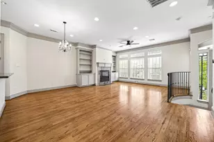 6304 Prague St, Houston, TX 77007 - Photo 2