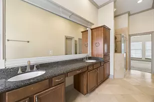 6304 Prague St, Houston, TX 77007 - Photo 20