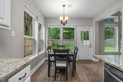2111 Village Dale Avenue, Houston, TX 77059 - Photo 20