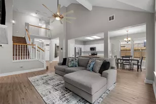 2111 Village Dale Ave, Houston, TX 77059 - Photo 10