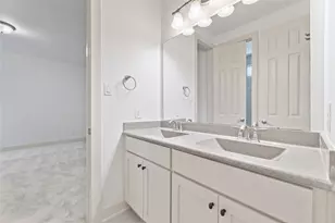 1184 Nelson Falls Ln, Houston, TX 77008 - Photo 22