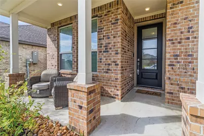 2909 Ballast Green Drive, La Marque, TX 77568 - Photo 2